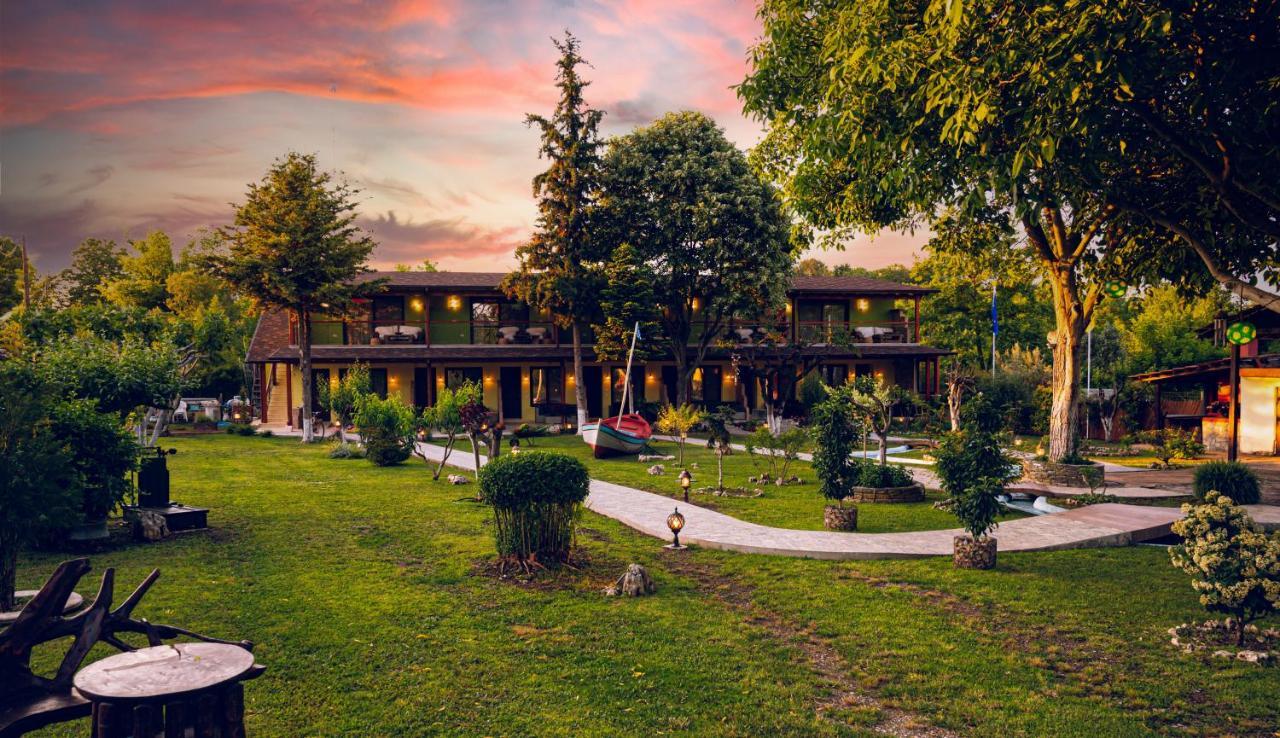 Simi Luxury Suites Pláka Litóhoru Kültér fotó
